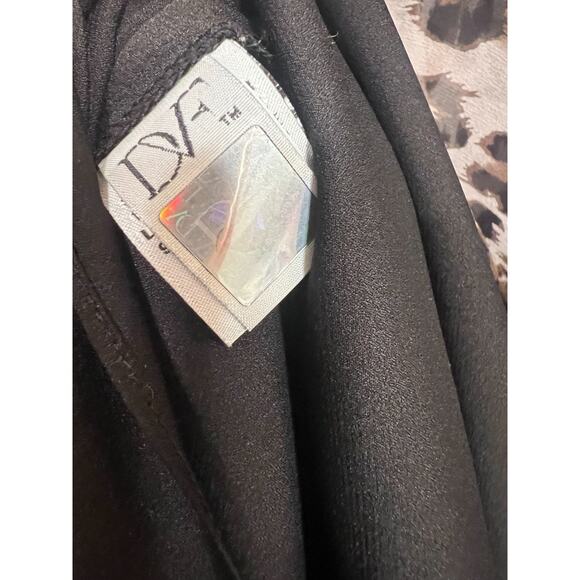 Diane Von Furstenberg Size 4 Dress Animal Print Chic Fun Flirty - Picture 5 of 7